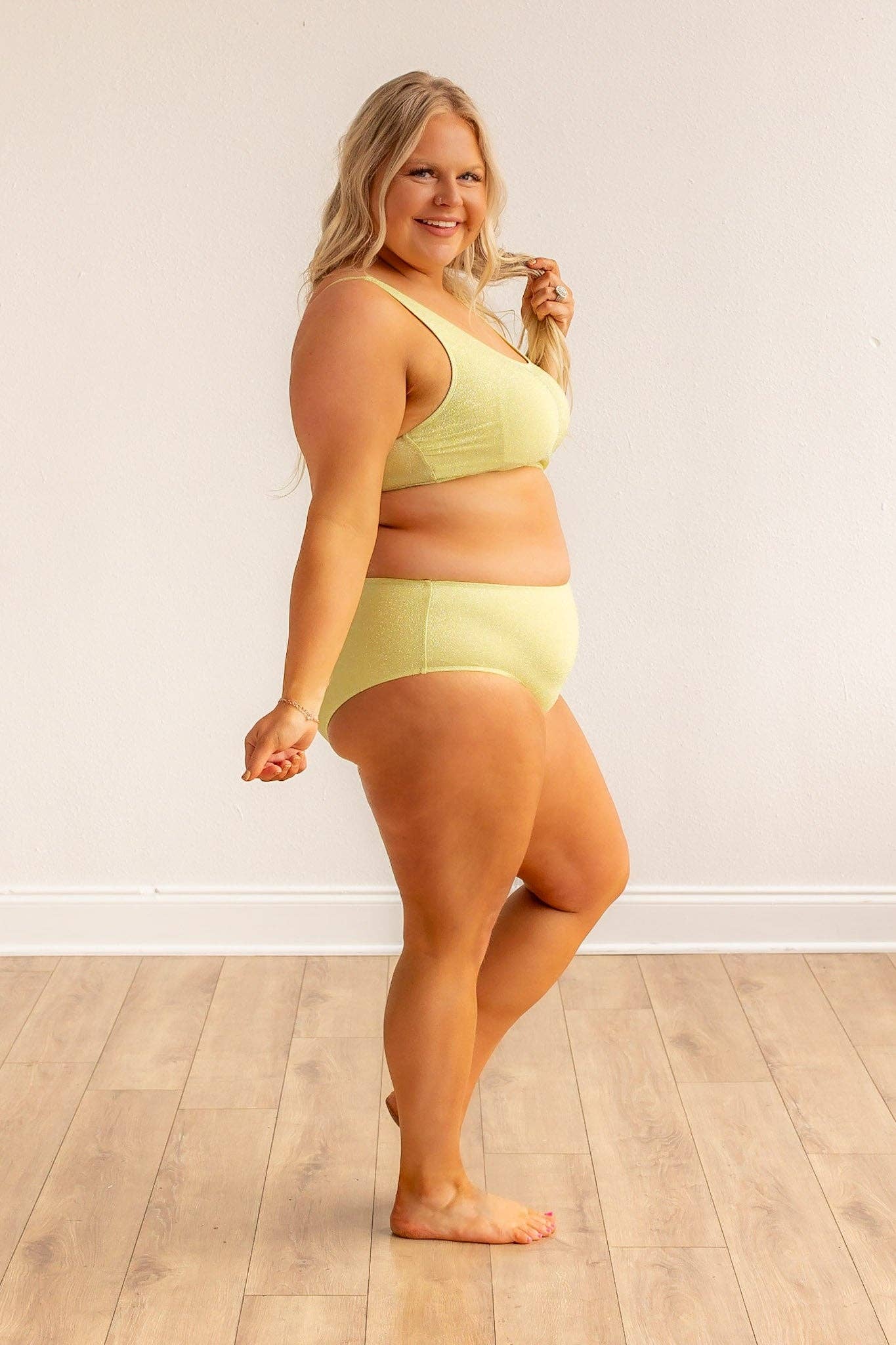 Side cut out One piece  swimming suit