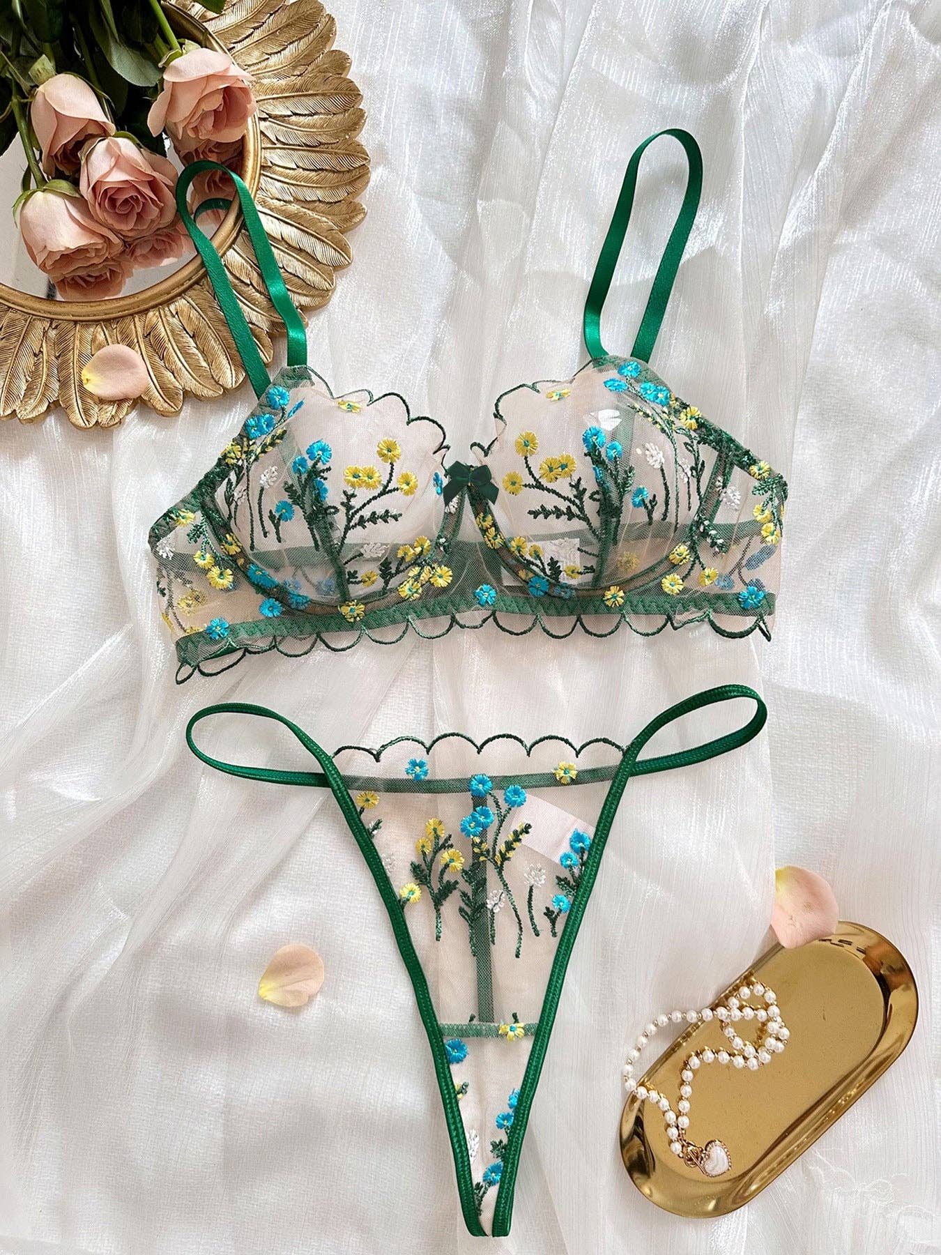 Sweet Floral Embroidery Lingerie Set