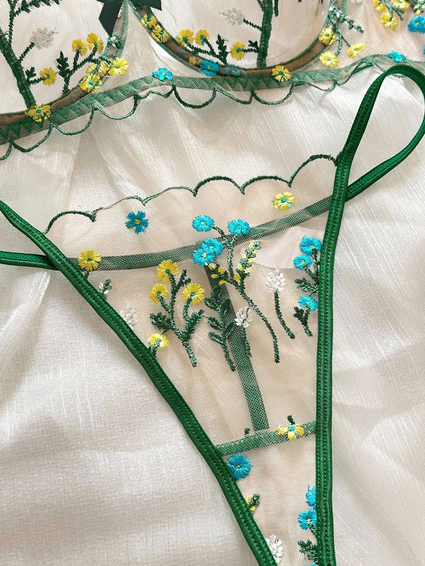 Sweet Floral Embroidery Lingerie Set