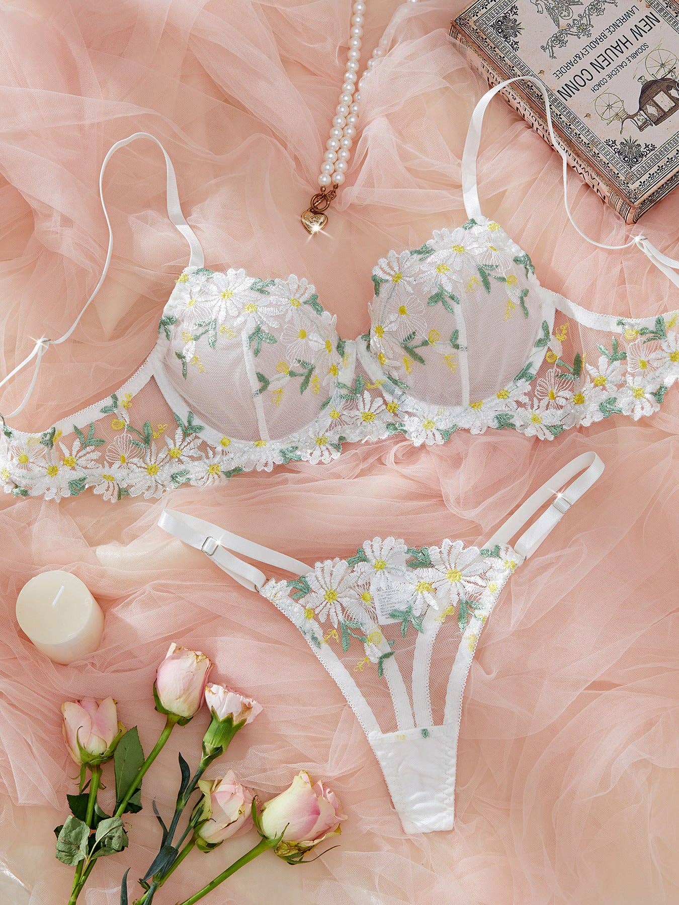 Ladies Embroidery Daisy Bra Thong Lingerie Set