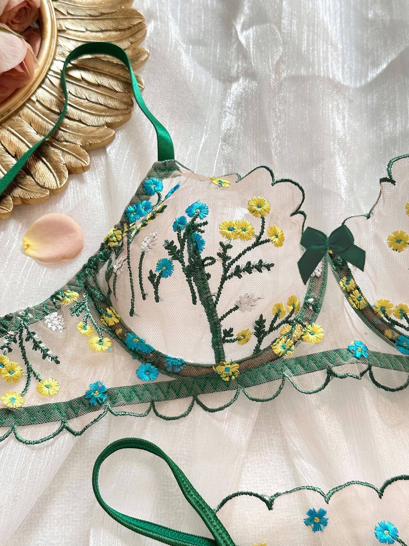 Sweet Floral Embroidery Lingerie Set