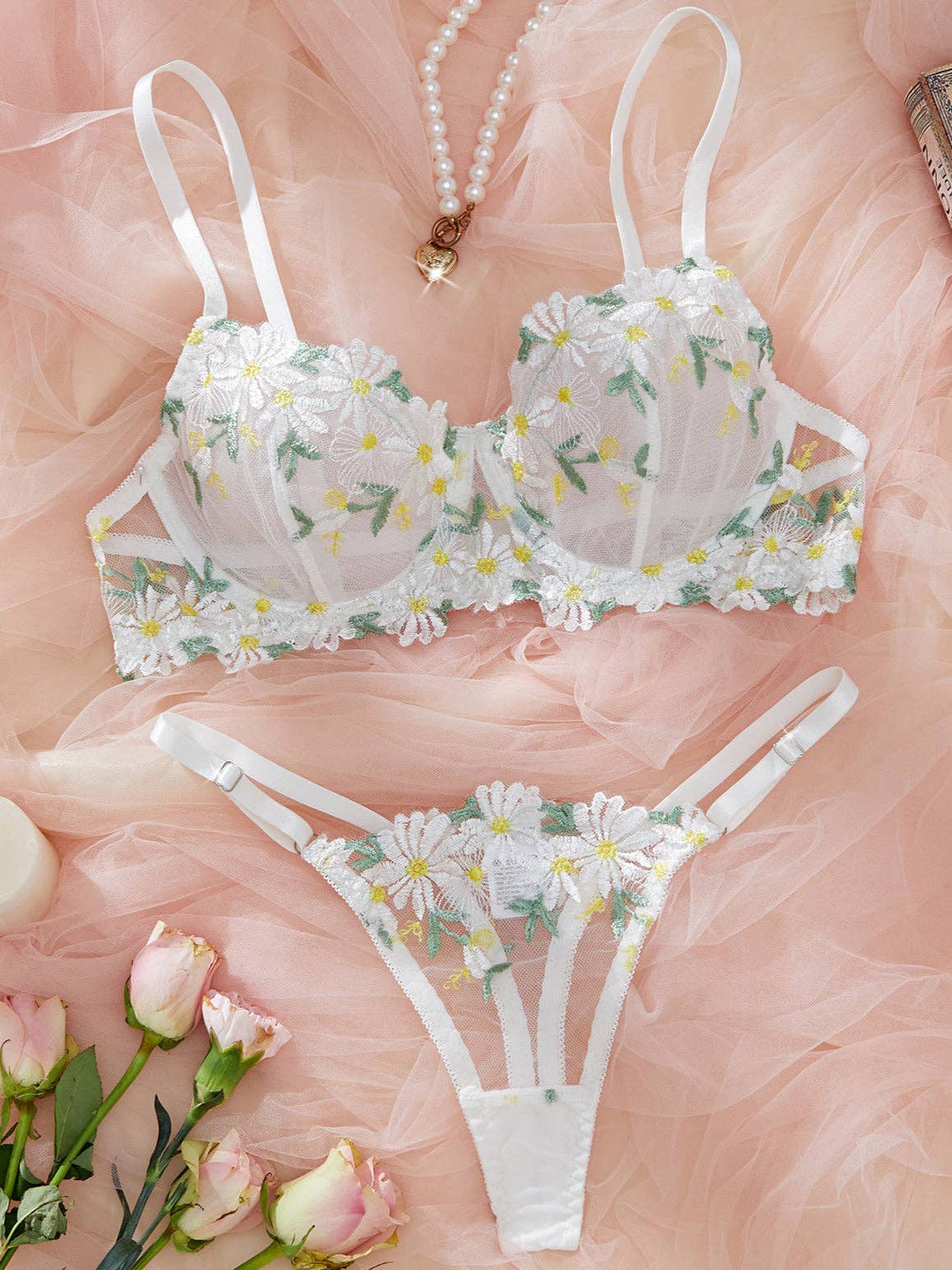 Ladies Embroidery Daisy Bra Thong Lingerie Set